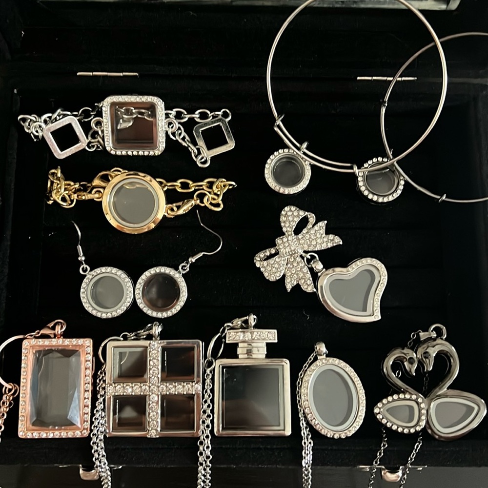 Build your own gemstone locket necklace!!